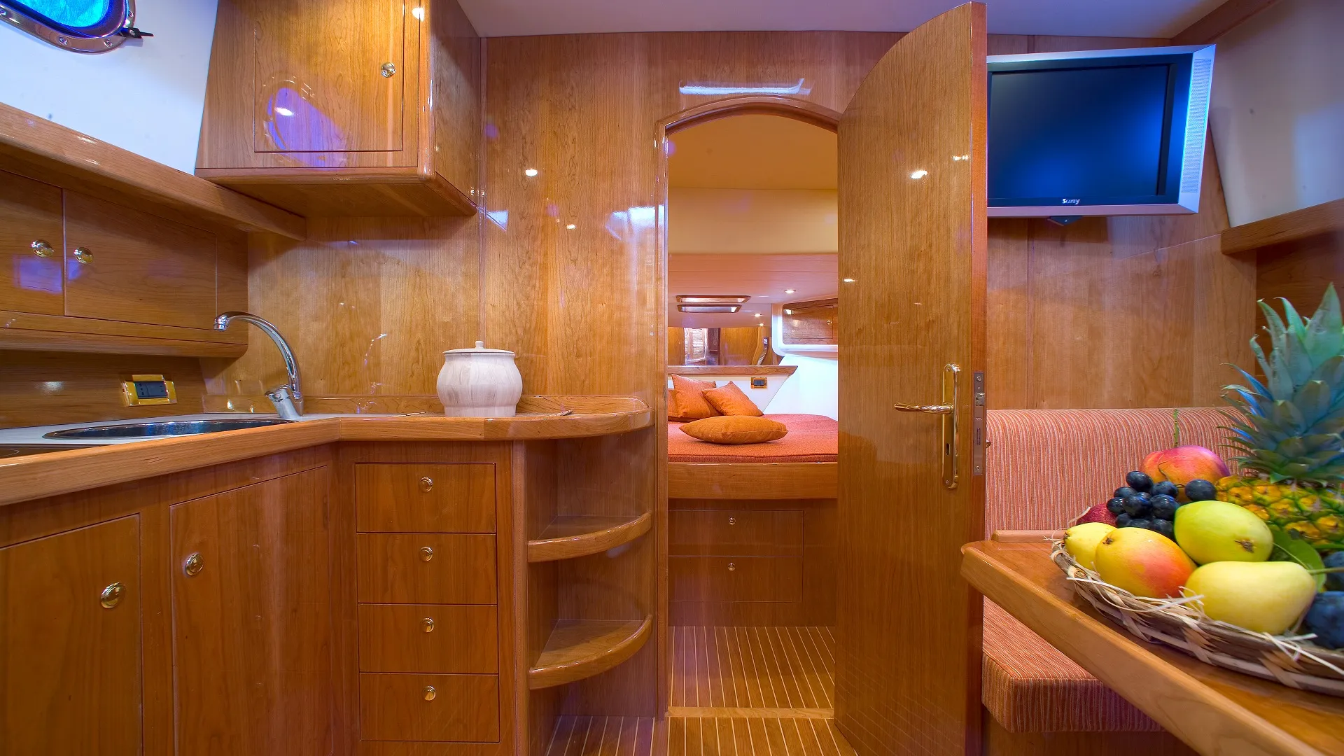 Gozzo Jeranto 10 Hard Top-5